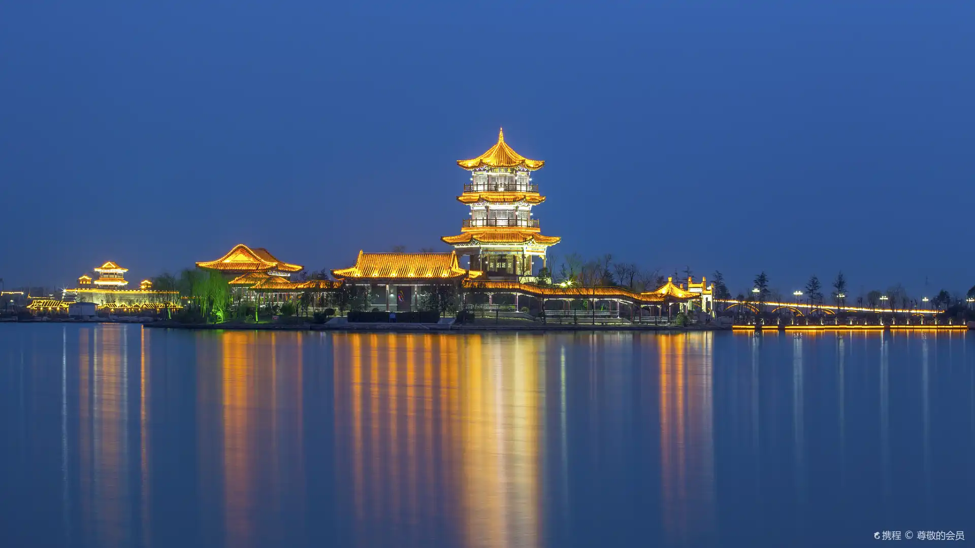 Hotels near Dongchang Lake