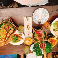 The FACES Gallery & Gastro Bar User Photo