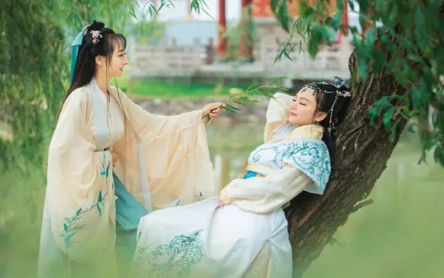 Hanfu Experience in Dongyang