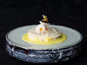 Aperitif Restaurant and Bar