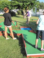 Norwalk Cove Marina Mini Golf