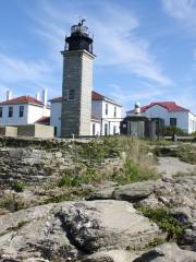 Beavertail Lighthouse