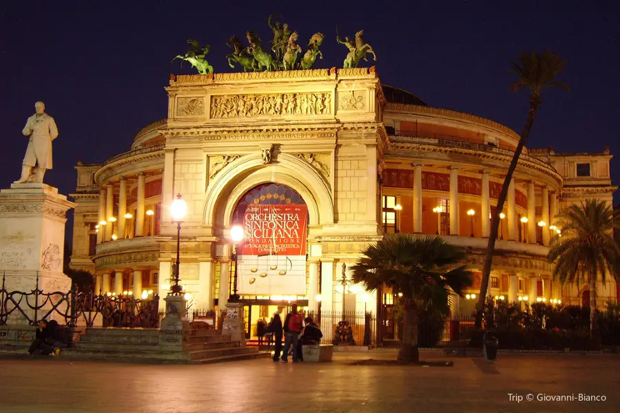 Teatro Politeama Garibaldi