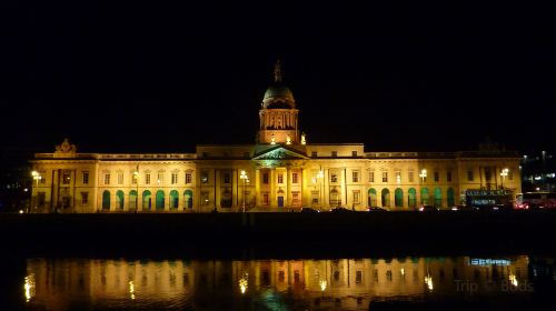 The Custom House