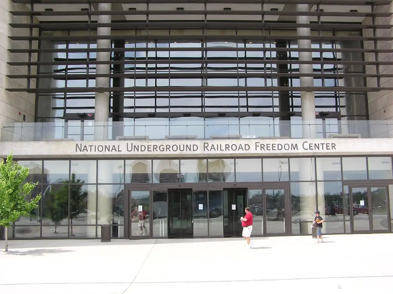 Hotels near National Underground Railroad Freedom Center