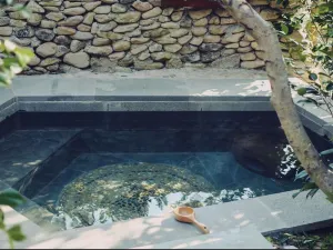 Yandang Mountain Hot Spring