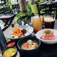 Merah Putih User Photo