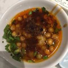 三不牛腩·牛腩刀叉养生火锅(摩尔城中商百货店) User Photo