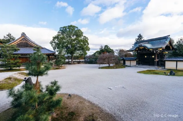 Arashiyama: Neighbourhood You Cannot Miss in Kyoto