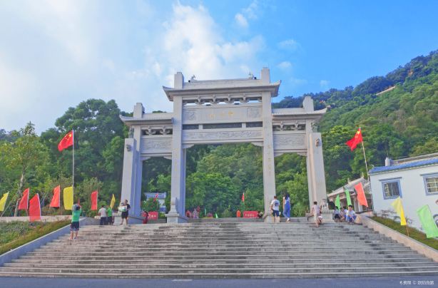 Huangqi Mountain Forest Park
