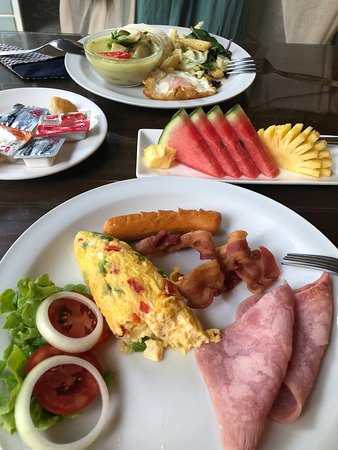 Sea Calm Cafe & Bistro