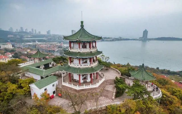 A Good Place to Take A Walk and See The Sea: Recommended in Qingdao City Park