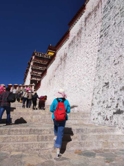 Luobulakang Temple