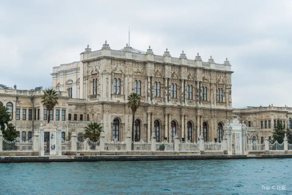3_Dolmabahce Palace