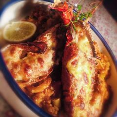 Le Petite Fontaine User Photo