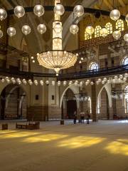 AlFateh Grand Mosque