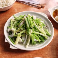 朱雀大树下万荣餐厅 User Photo