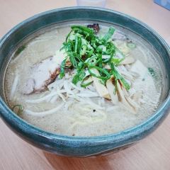 Menya Saimi User Photo