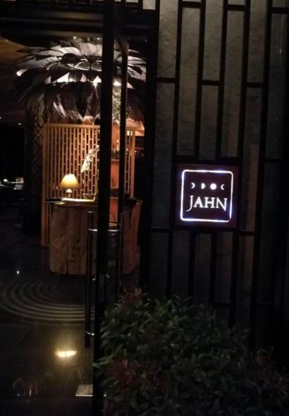 Tree Tops Signature Dining