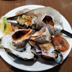 保定兴芮假日酒店·自助餐厅 User Photo
