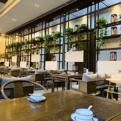 雷峰塔·藕香居餐厅 User Photo