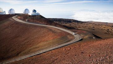 莫納克亞山天文台也是整個區域最大的一處資源，整個天文台可以看