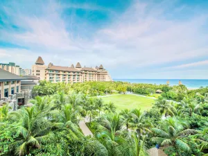 Clear Water Bay Resort District