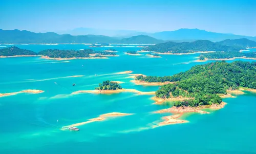 Wanlu Lake Scenic Area