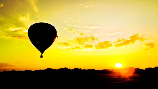 Putrajaya Hot Air Balloon And Sunrise