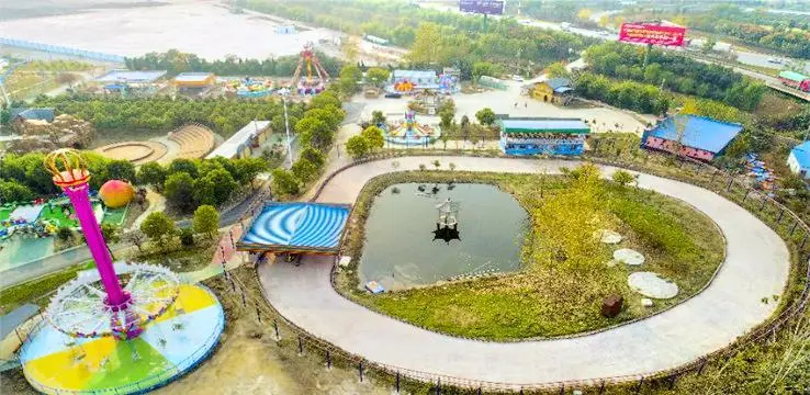Yingdong Huanlecheng Amusement Park