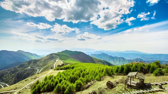 Fangshan Baicaopan Natural Scenic Area