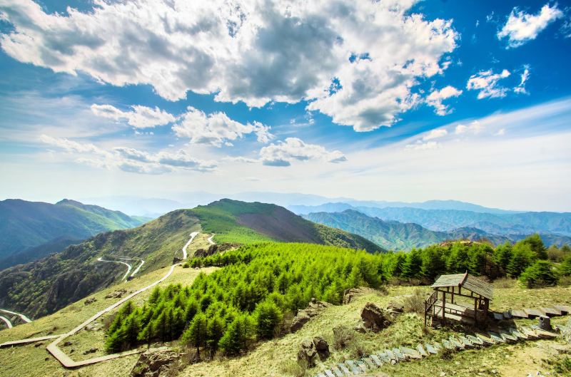 Fangshan Baicaopan Natural Scenic Area