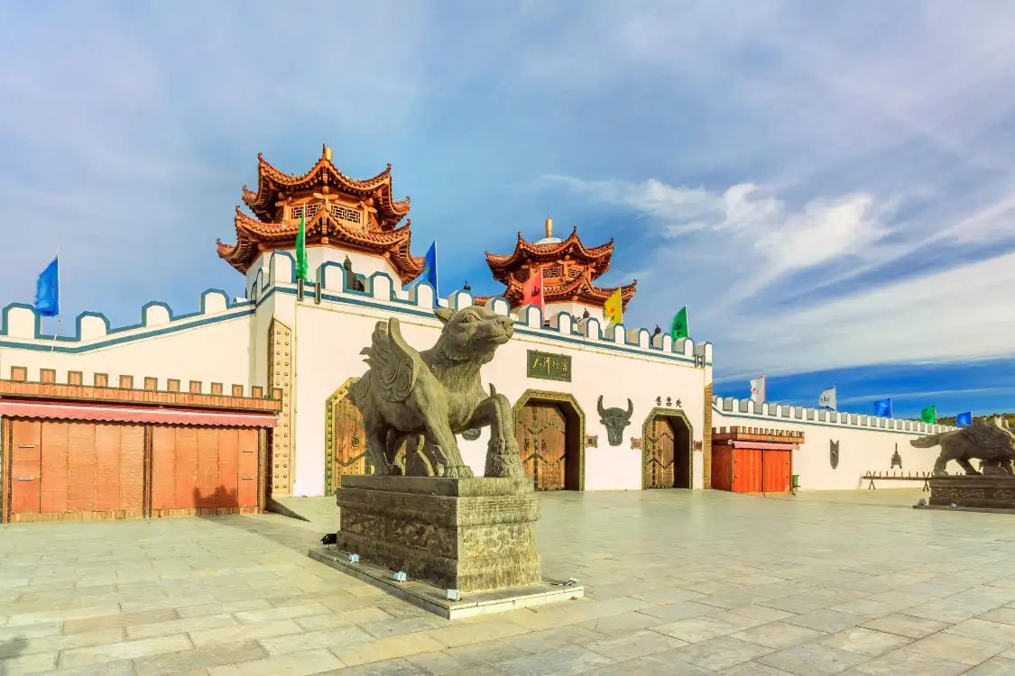 Hotels near Dahan Temporary Palace