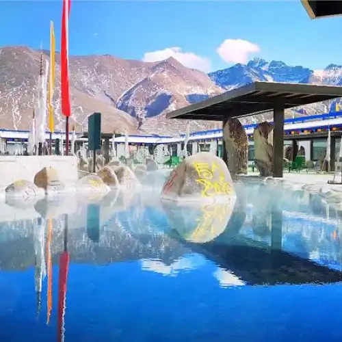 Popular Hot Springs Attractions in Lhasa