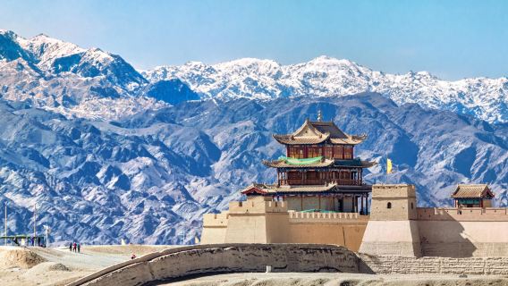 Full-Day Private Tour to Jiayuguan and Xuanbi from Zhangye