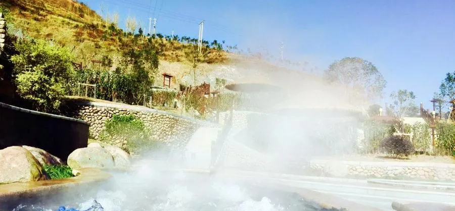 Hot Springs Attractions