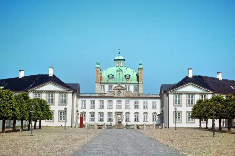 Hotels in Fredensborg