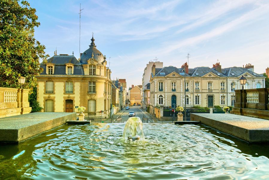 Tetouan to Rennes Flights