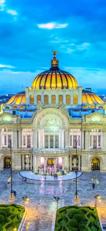 Hotels near Historic center of Mexico City