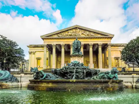 Hotels near University of Bristol