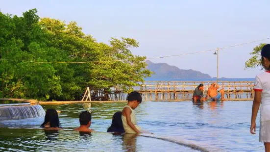 Maquinit Hot Spring