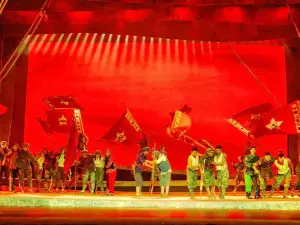 Red Show "Yan'an Yan'an"