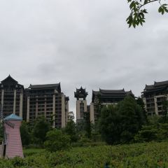 熹乐谷温泉度假酒店·几口舟 User Photo