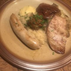 Schnitzelbank User Photo