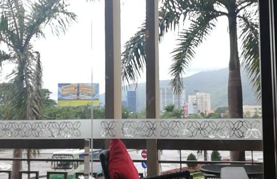 Rong Cafe