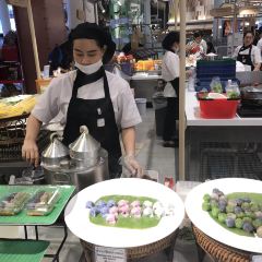 Tops Food Hall, CentralwOrld User Photo