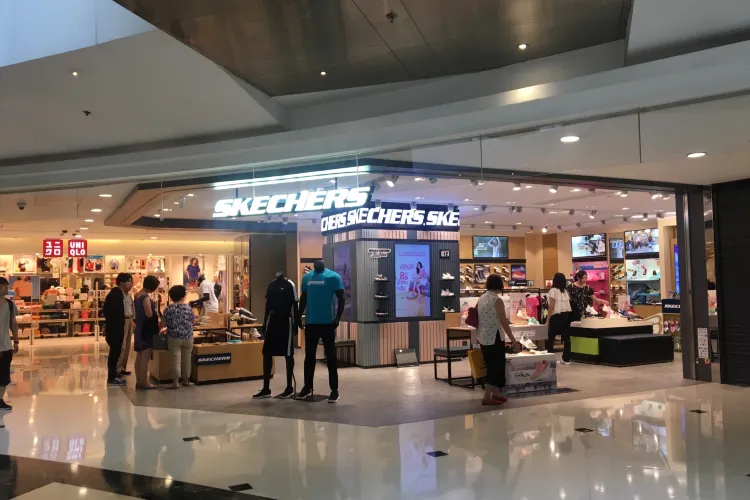 Shopping itineraries in SKECHERS in September (updated in 2023) - Trip.com