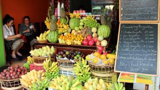 Noy's Fruit Heaven Restaurant and Bike Rental