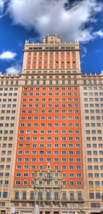 Các khách sạn gần Edificio España