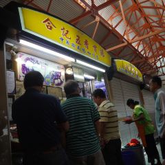 Maxwell Food Centre User Photo